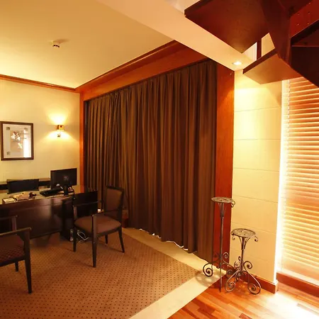 Crowne Plaza Beirut By Ihg-2