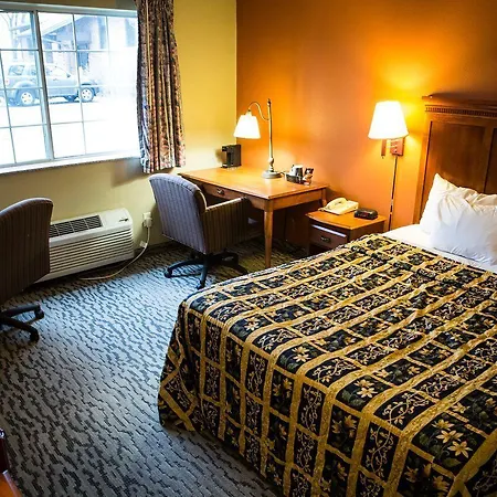 Regency Inn & Suites-2