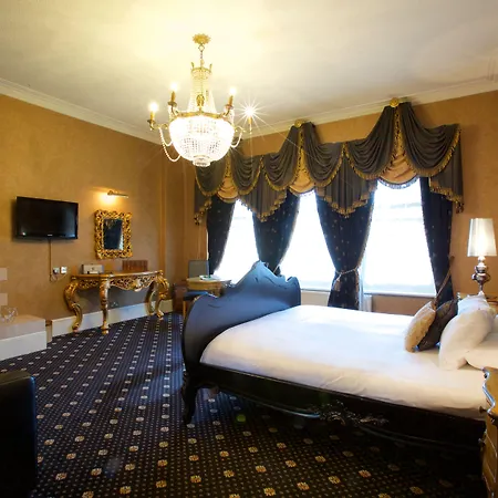 Liverpool Aigburth Hotel By Belvilla-2