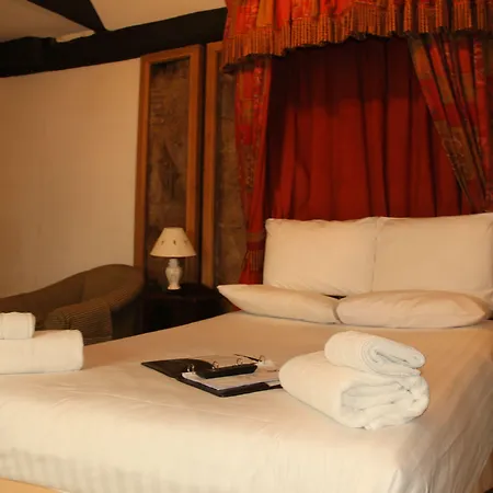 Brook Red Lion Hotel-2
