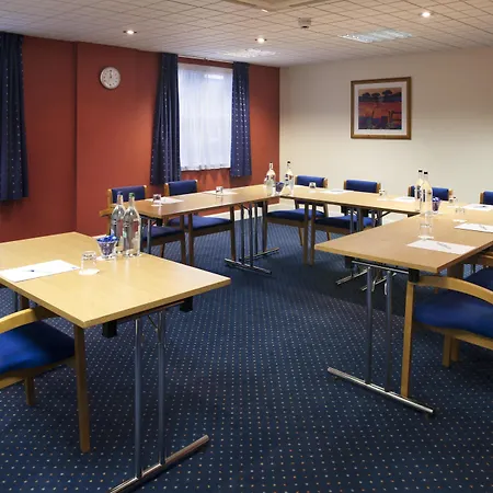 Holiday Inn Express Aberdeen City Centre By Ihg-3