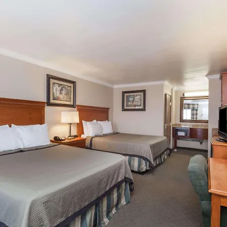 Travelodge By Wyndham Sylmar Ca-3