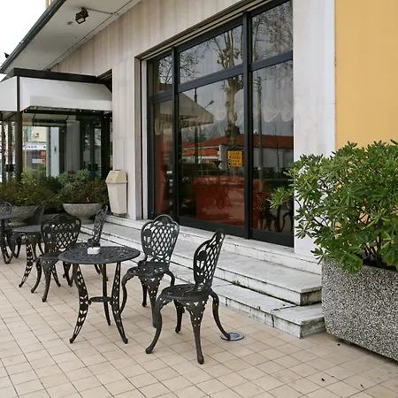 Hotel Ariston-3