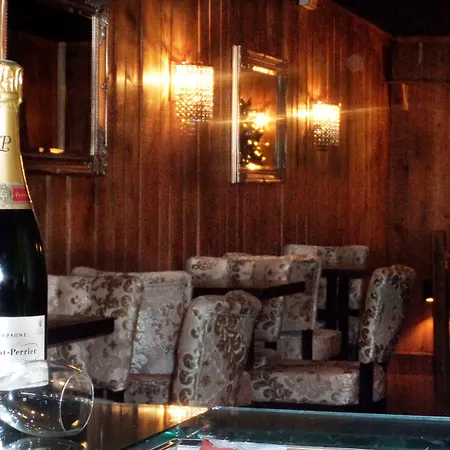 Madame Vacances - Hotel Courchevel Olympic-3