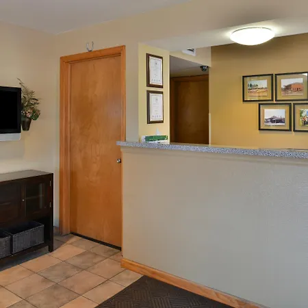 Americas Best Value Inn Bryant-3