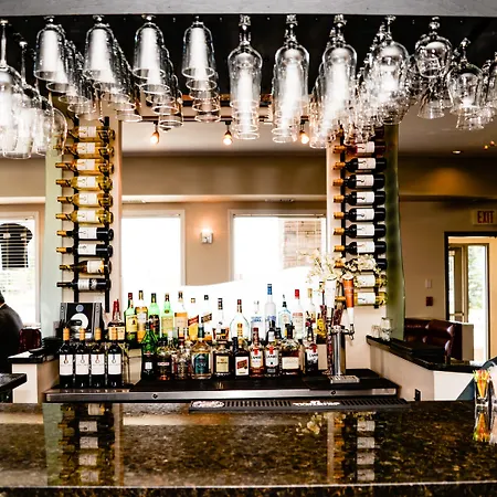Quality Inn & Suites Edmonton International Airport-2