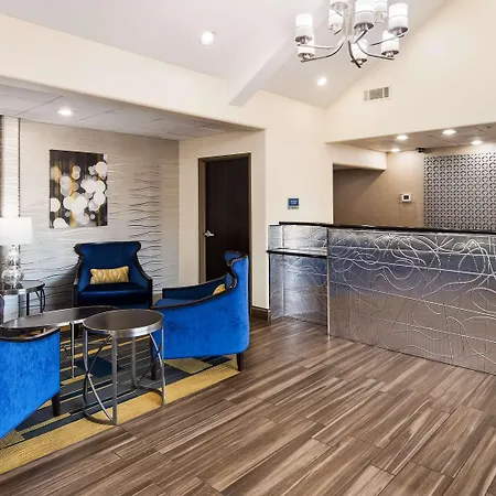 Best Western Plus Tulsa Inn & Suites-3