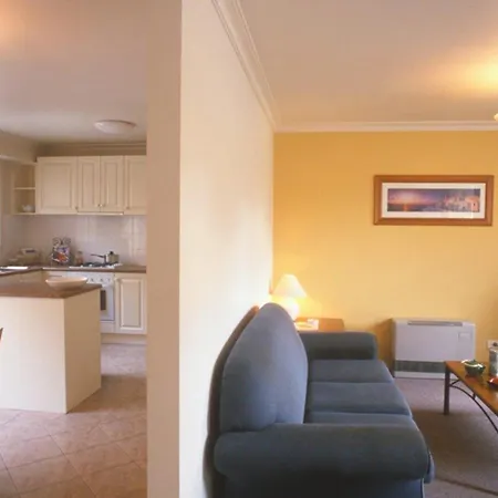 Best Western Plus The Tudor Box Hill-3