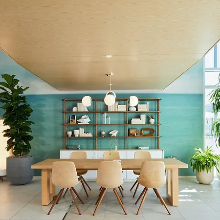Courtyard By Marriott Santa Barbara Downtown-2