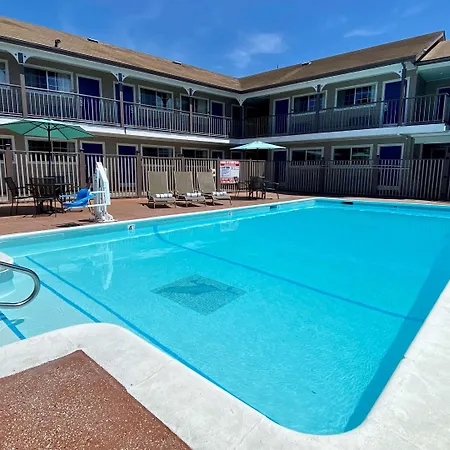 Surestay Hotel By Best Western Santa Cruz-3