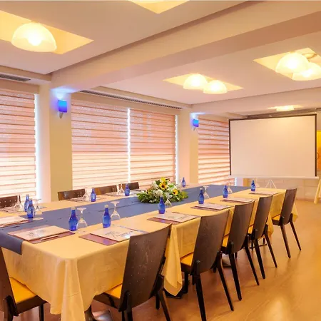 Tropical Hotel Seafront Boutique-2