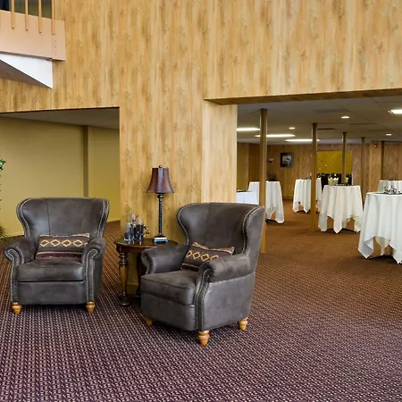 Lake Okoboji Resort And Conference Center-3