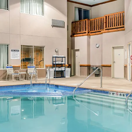Rodeway Inn & Suites Tomahawk-3