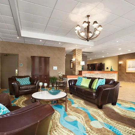 Wyndham Garden Wichita Downtown-2