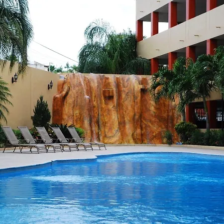 Royal Garden Reynosa-2