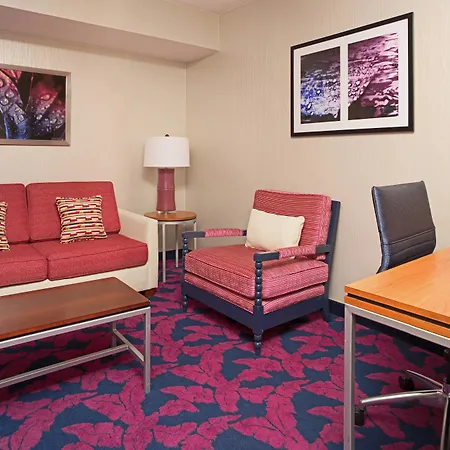 Springhill Suites By Marriott Virginia Beach Oceanfront-2