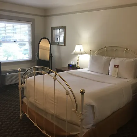 Columbia Gorge Hotel & Spa-2