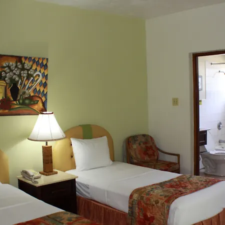 Toby'S Resort-3