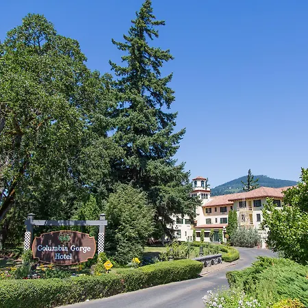Columbia Gorge Hotel & Spa-2
