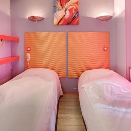 Alfred Hotels Paris Gare Du Nord- Hotel Renove-3