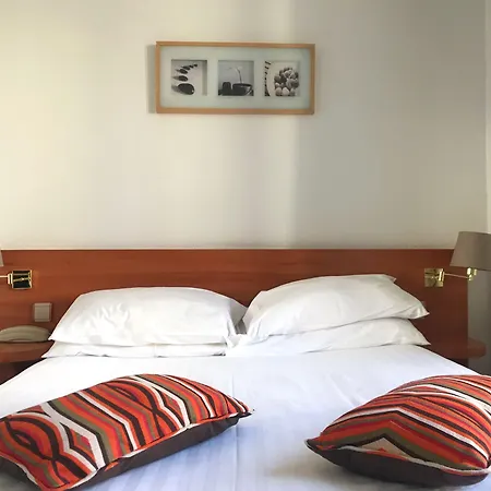 Hotel Colbert-2