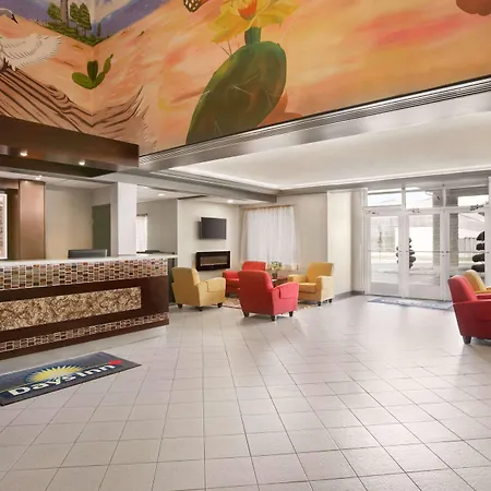 Days Inn By Wyndham Leamington-3