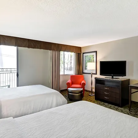 Doubletree By Hilton Phoenix Midtown-2