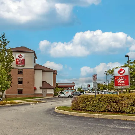 Best Western Plus Burlington Inn & Suites-3