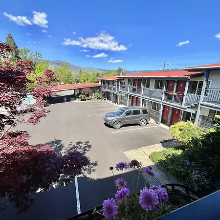 Timbers Inn And Suites-2