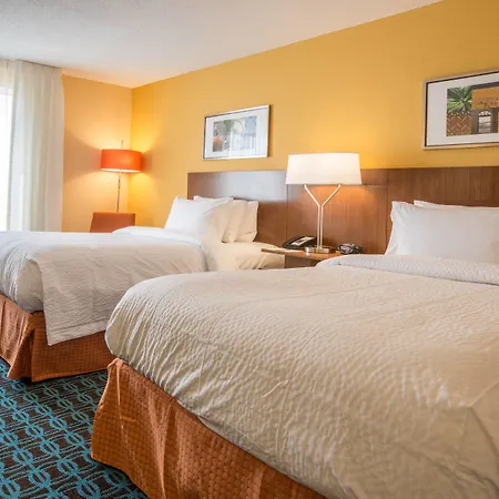 Fairfield Inn & Suites By Marriott Columbus-3