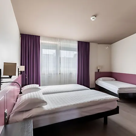Hotel Les Nations-3