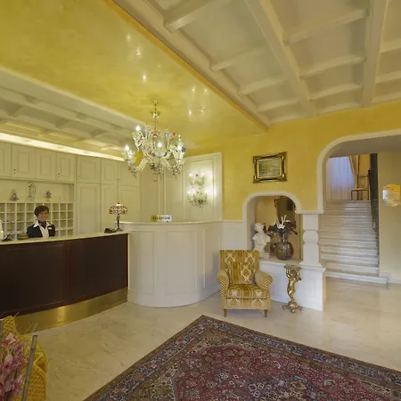 Viktoria Palace Hotel-3