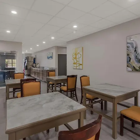 Americas Best Value Inn And Suites Lake Charles-3