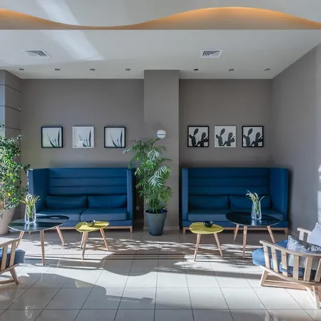Hotel Avra By Smile Hotels - Free Airport Shuttle-2
