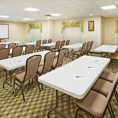 Holiday Inn Express Hotel & Suites London By Ihg-3