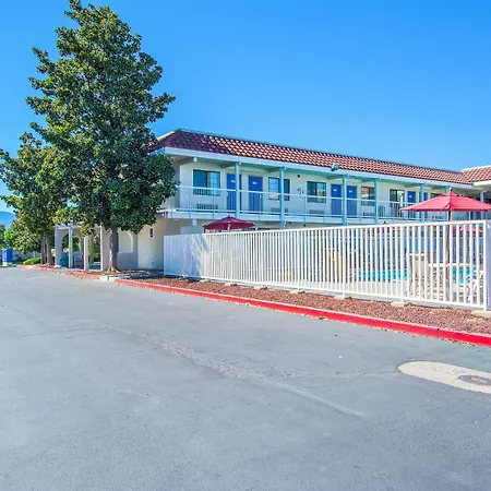 Motel 6-Redding, Ca - South-3