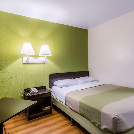 Motel 6-Green Bay, Wi-2