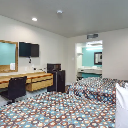 Vagabond Inn Buttonwillow North I-5-3