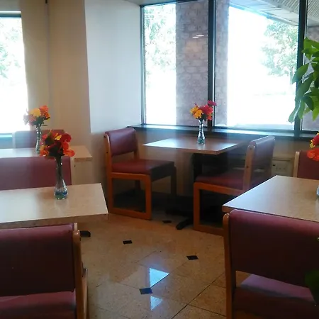 Americas Best Value Inn Horseheads-3