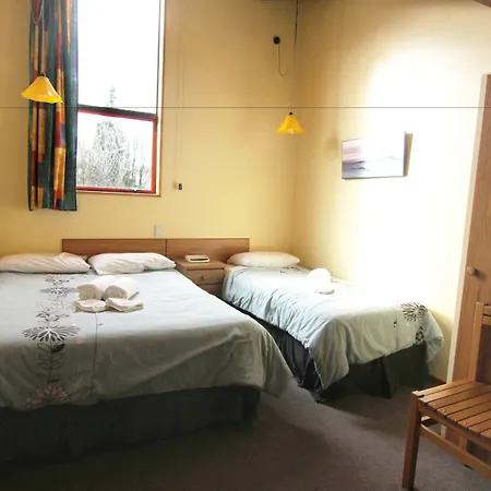 Larchwood Motel-2