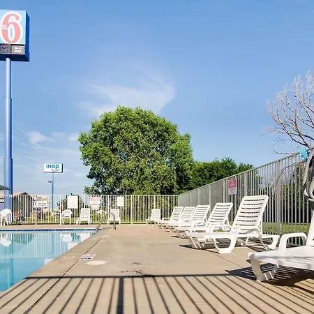 Motel 6-Salina, Ks-3