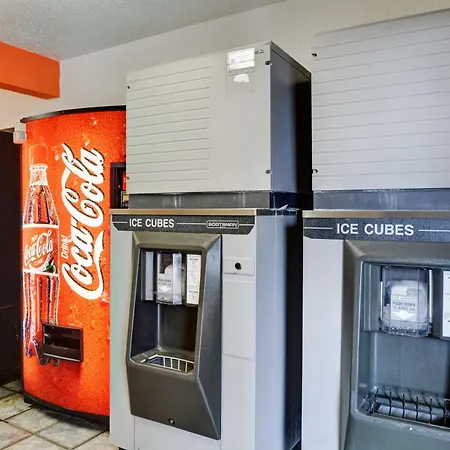 Motel 6-Southington, Ct - Hartford-2