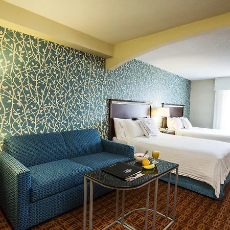 Fairfield Inn & Suites By Marriott Toronto Airport-3