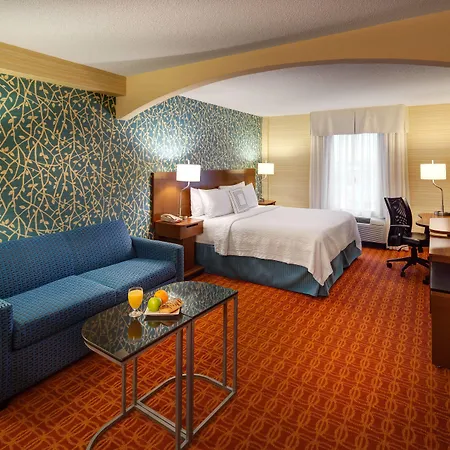 Fairfield Inn & Suites By Marriott Toronto Airport-3