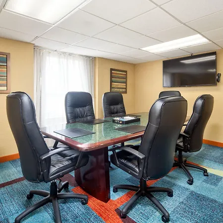 Fairfield Inn & Suites By Marriott Toronto Airport-2