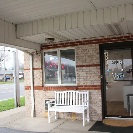 Sterling Inn Near Iag Airport-2