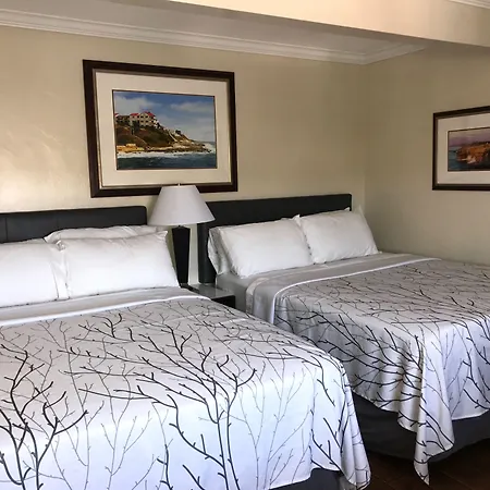Ocean Beach Hotel-3