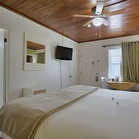 Island Breeze Inn - Venice-2
