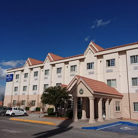 Microtel Inn & Suites By Wyndham Chihuahua-2