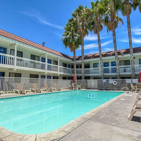 Motel 6-Pomona, Ca - Los Angeles-2